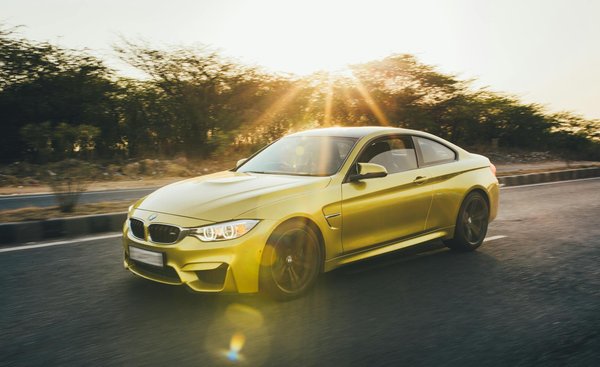 La restauration d'une selle de moto ancienne